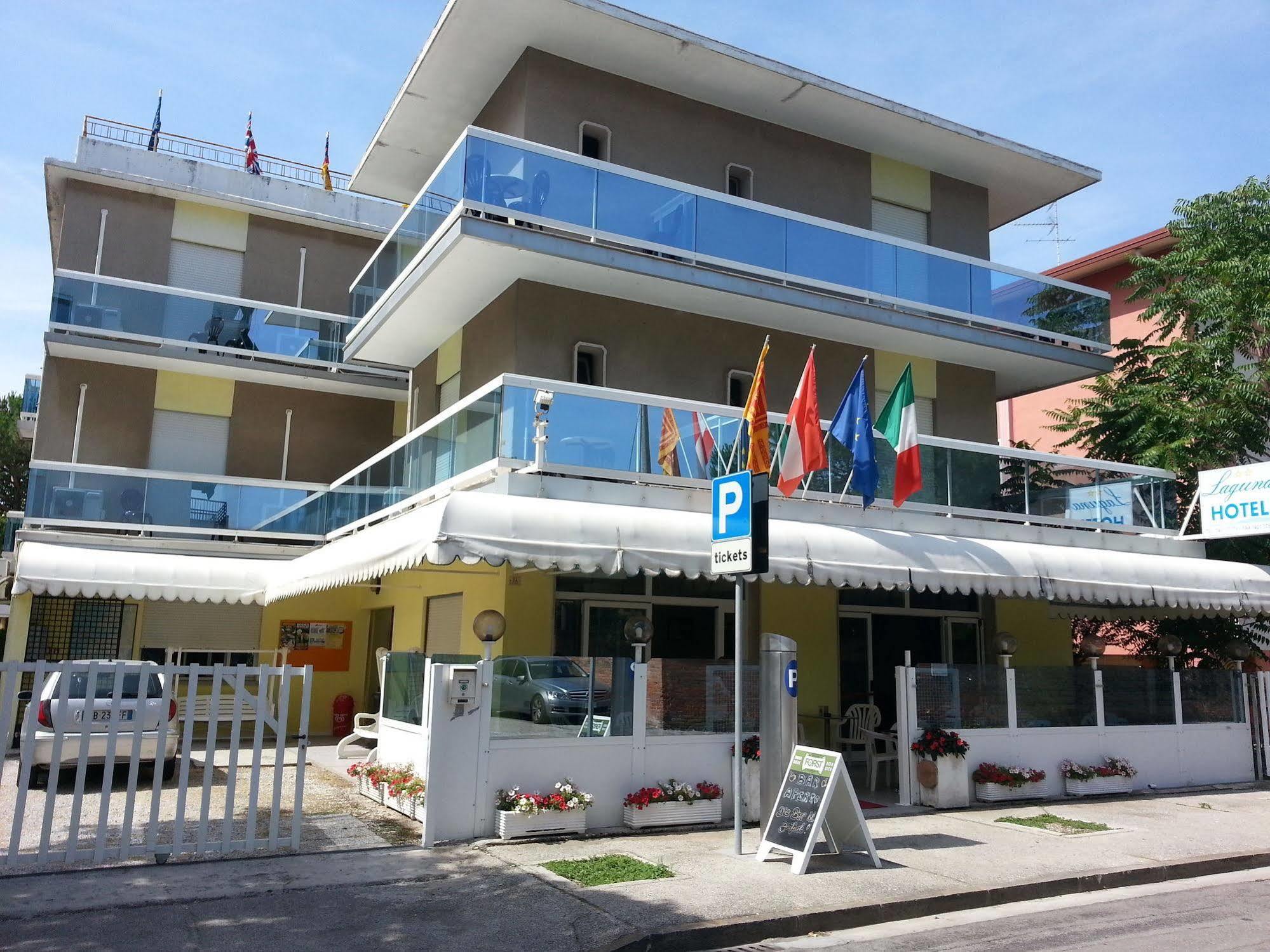 Hotel Laguna Лидо-ди-Езоло Экстерьер фото